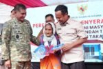Gubernur Sulsel Serahkan Bantuan Rumah Layak Huni untuk 40 Keluarga di Takalar