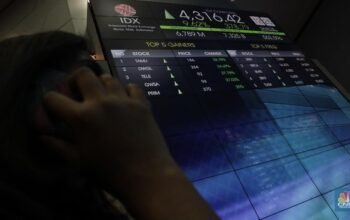 IHSG Anjlok 2,59%, Investor Asing Malah Borong 10 Saham Ini 6 IHSG Anjlok 2,59%, Investor Asing Malah Borong 10 Saham Ini