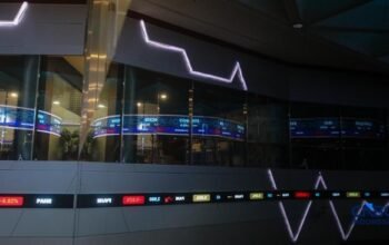 IHSG Naik 4,90% di Akhir Pekan, 10 Saham Diborong Asing