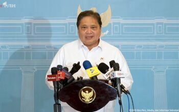 IHSG Sentuh Level Terendah Sejak Pandemi, Ini Kata Menko Airlangga