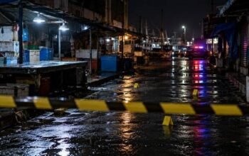 Jaksa Nilai Saksi Meringankan BPT Tak Mengetahui Langsung Pokok Perkara 5 Ilustrasi garis polisi dan kendaraan petugas pada malam hari
