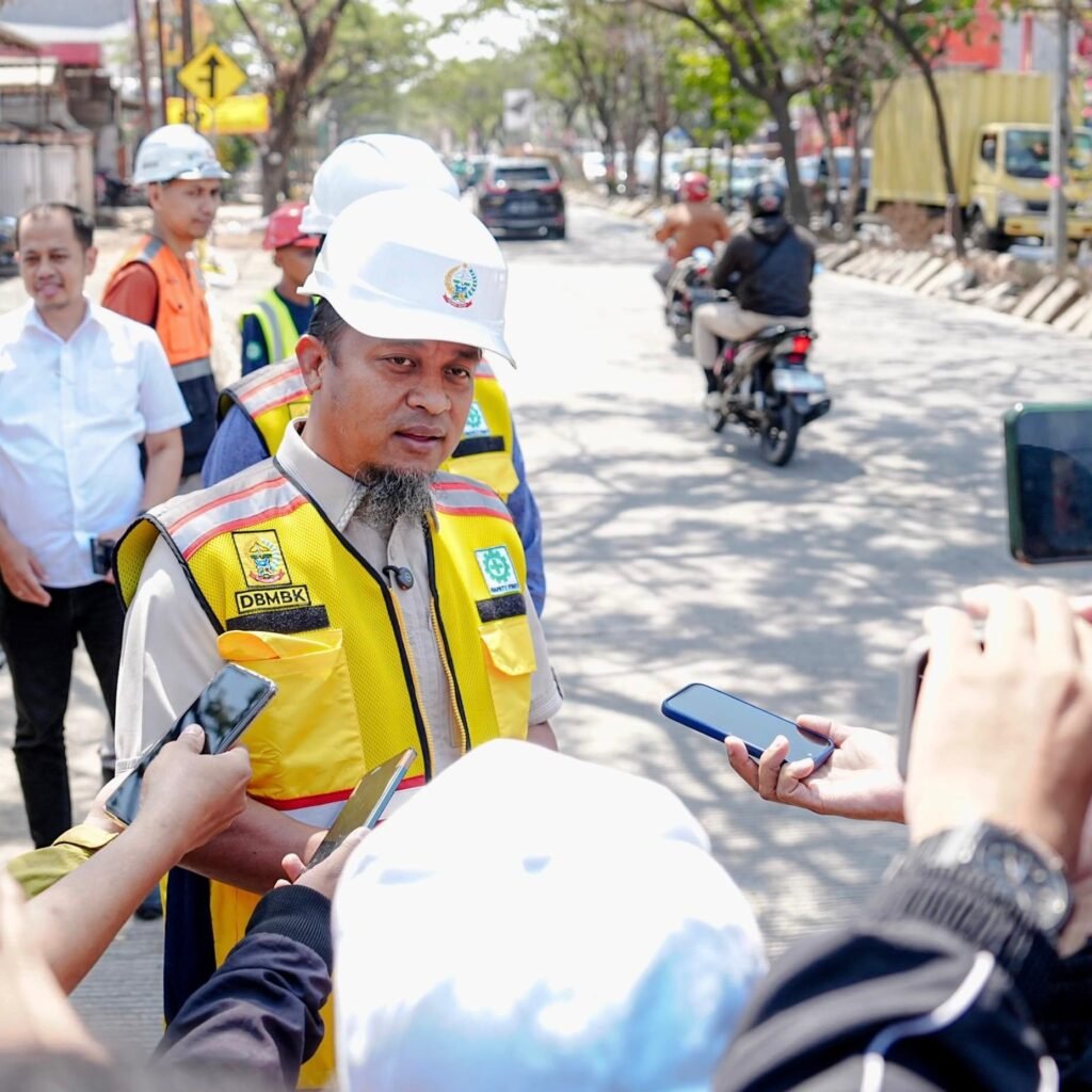Jalan Samping Tol Sutami di Makassar Rusak Parah, Gubernur: Balai Jalan Segera Perbaiki