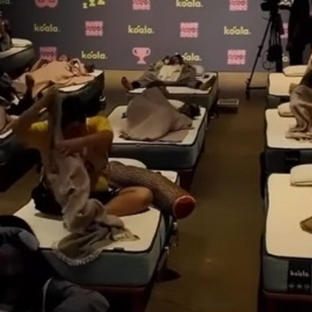 Kompetisi Tidur Matt Race Tokyo dengan Hadiah Rp255 Juta