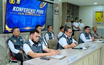 Kortastipidkor Polri Gelar Konferensi Pers Perkembangan Penyidikan Dugaan Korupsi Perizinan dan TPPU di Kabupaten Gowa