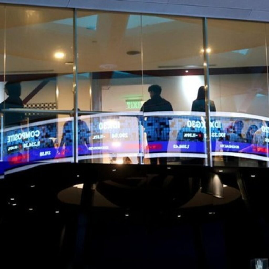 OJK Sanksi Pihak Terkait DSSA, CUAN dan BREN, Ini Pelanggarannya