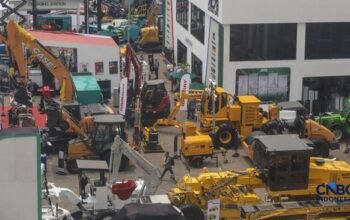 Pembiayaan Alat Berat Cuma Tumbuh 0,12%, Ada Apa? 6 Pembiayaan Alat Berat Cuma Tumbuh 0,12%, Ada Apa?