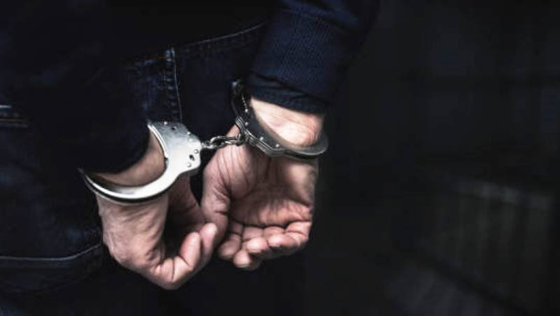 Polisi Tangkap Terduga Pelaku Penggelapan Ojek Online di Makassar Setelah 11 Hari Pencekarian 1 Polisi Tangkap Terduga Pelaku Penggelapan Ojek Online di Makassar Setelah 11 Hari Pencekarian