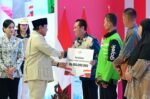 Prabowo Bidik Kredit Rakyat Rp400 Triliun pada 2027, Sasar Petani dan Nelayan