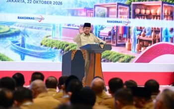 Prabowo Targetkan Penutupan 700 BUMN hingga Desember 2026 5 Prabowo Subianto menyampaikan sambutan tentang pembenahan BUMN pada Rakornas TPAKD, 22 Oktober 2026