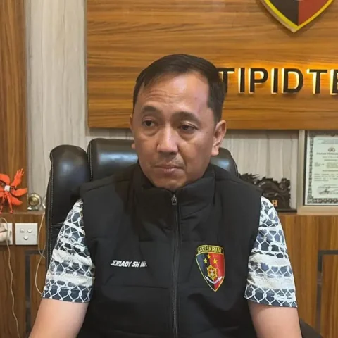 Pria di Makassar Curi Kartu Debit Teman, Kerugian Rp341 Juta untuk Emas dan iPhone 17 Pro Max