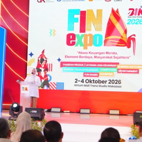 Wakil Gubernur Sulsel Fatmawati Rusdi membuka FIN Expo 2026 di Trans Studio Mall Makassar